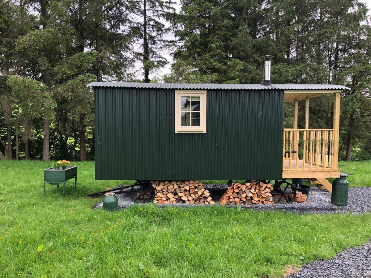 Luxury tent Shepherds Hut At The Retreat Oswestry