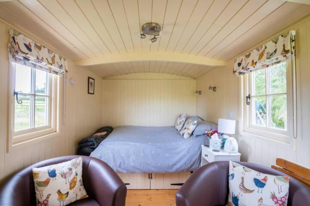 Shepherds Hut At The Retreat Luxury tent Oswestry