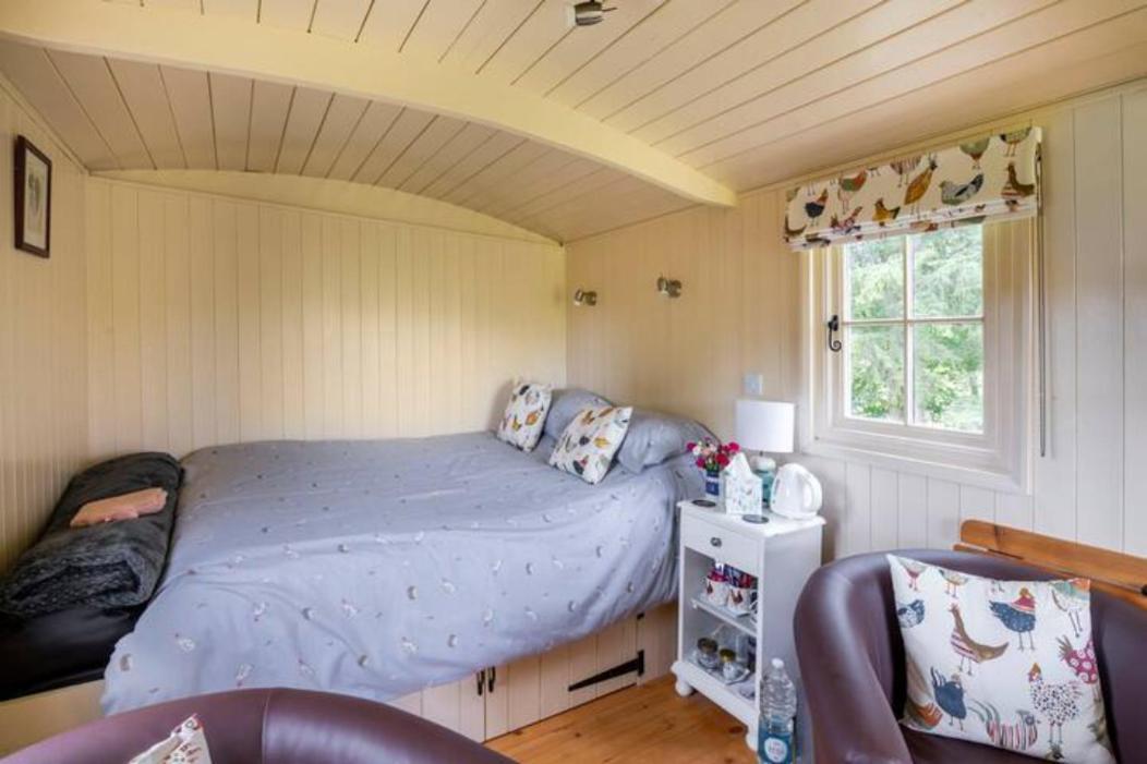Shepherds Hut At The Retreat Luxury tent Oswestry